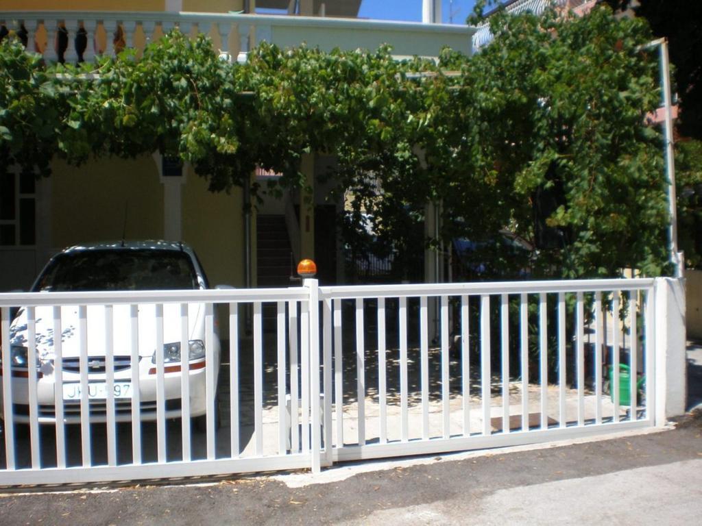 Oaza Tribunj Sea View Apartment Exterior photo